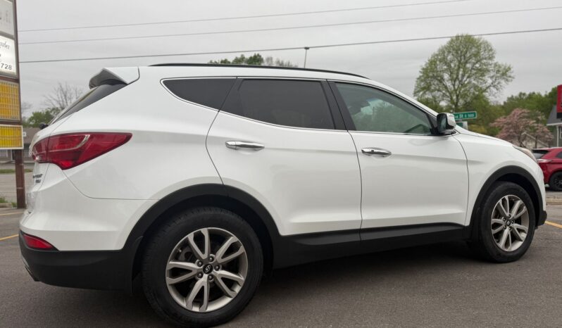 
								Hyundai Santa Fe Sport 2015 full									